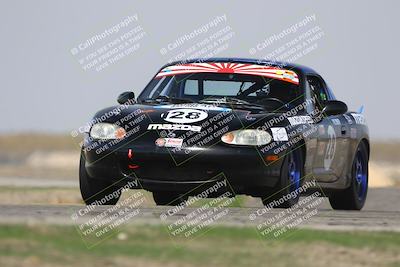 media/Oct-25-2025-CalClub SCCA (Sat) [[34c778dfbe]]/Group 4/Qualifying/